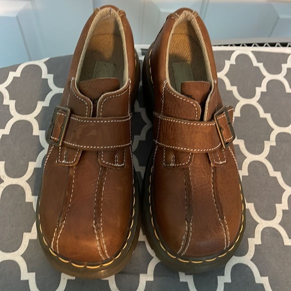 Vintage Dr Martens brown leather shoes with buckle, size 7 - Picture 2 of 5